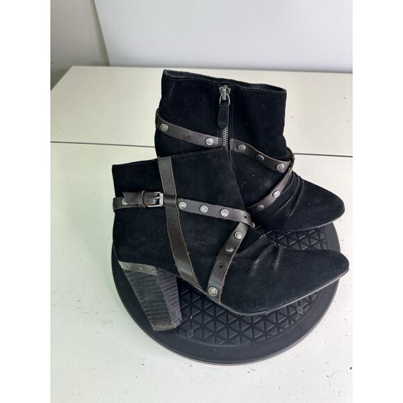 Mia Limited Edition Black Leather Studded Jeweled Ankle Boots Women’s Size 9M - Picture 7 of 10